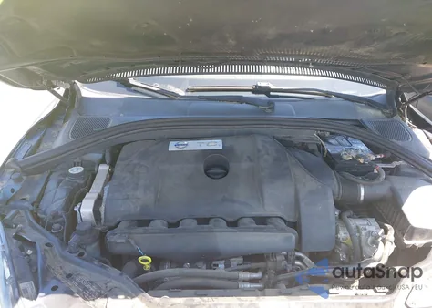 2010 Volvo Xc60 T6/T6 R-Design from USA, damaged, VIN YV4992DZ1A2031889